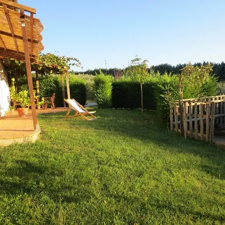 With Privat Garden Дом отдыха *